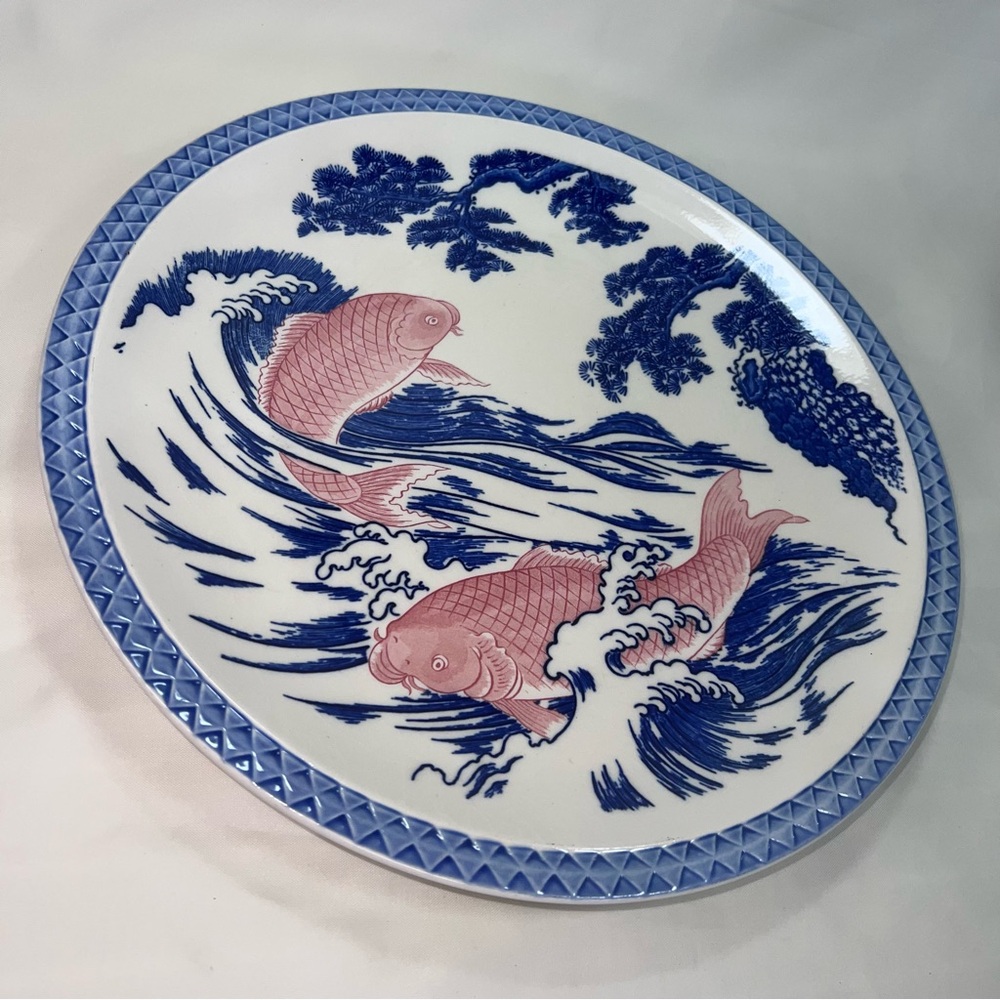 Blue and White Decorative Plate with Fish Design - Picture 4 of 15